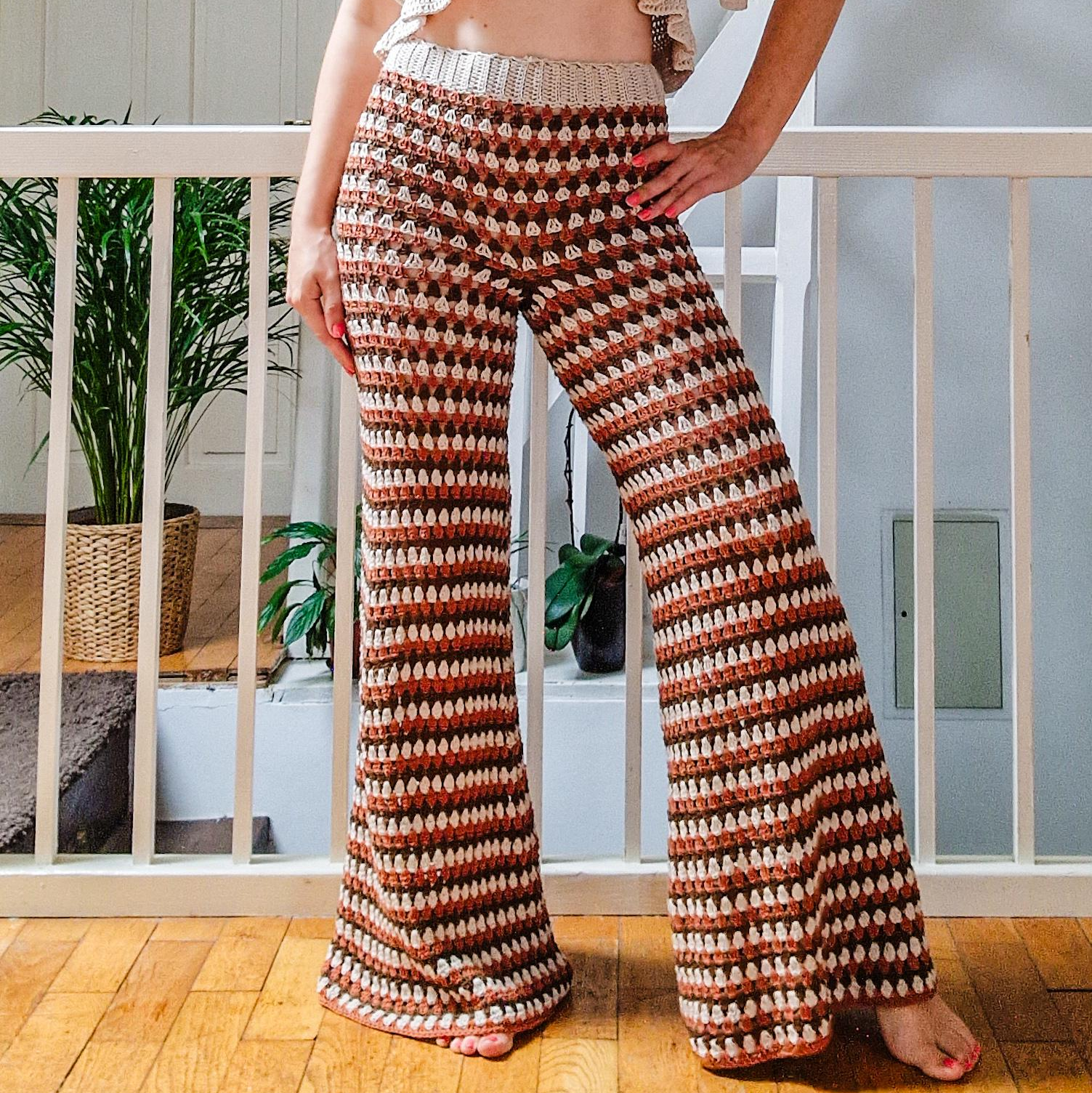 Granny Stitch Pants | Crochet Pattern by Loops Only