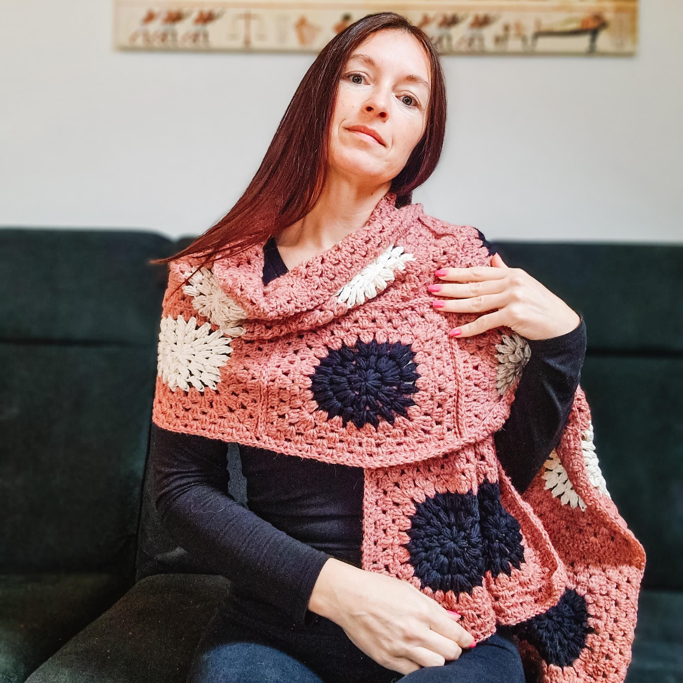 Rustic Petal Scarf - Loops Only