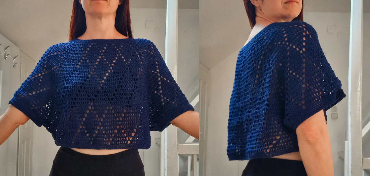 Diamond Breeze Cropped Top