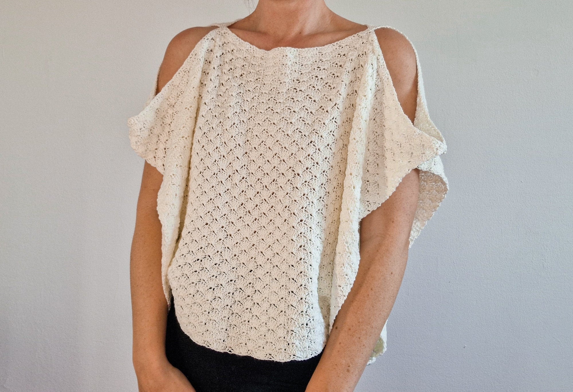 Elegant Crochet Top - Loops Only