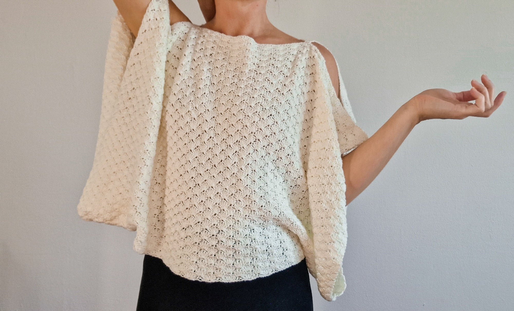 Elegant Crochet Top - Loops Only