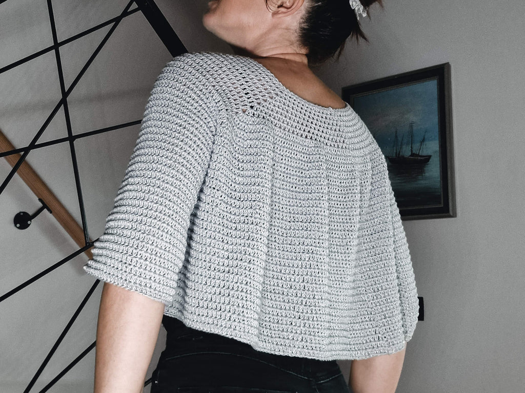 Cropped Ruffle Raglan Sweater - Loops Only