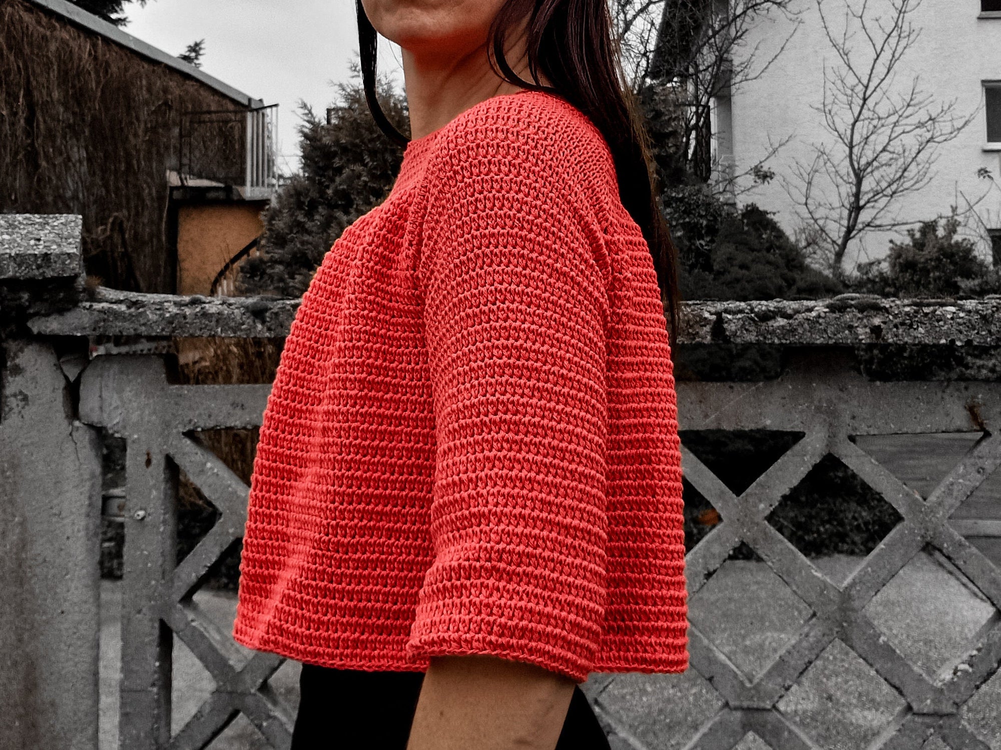 Cropped Ruffle Raglan Sweater - Loops Only
