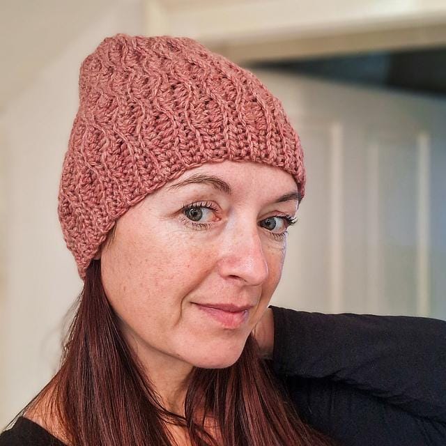 Almond Stitch Hat - Loops Only