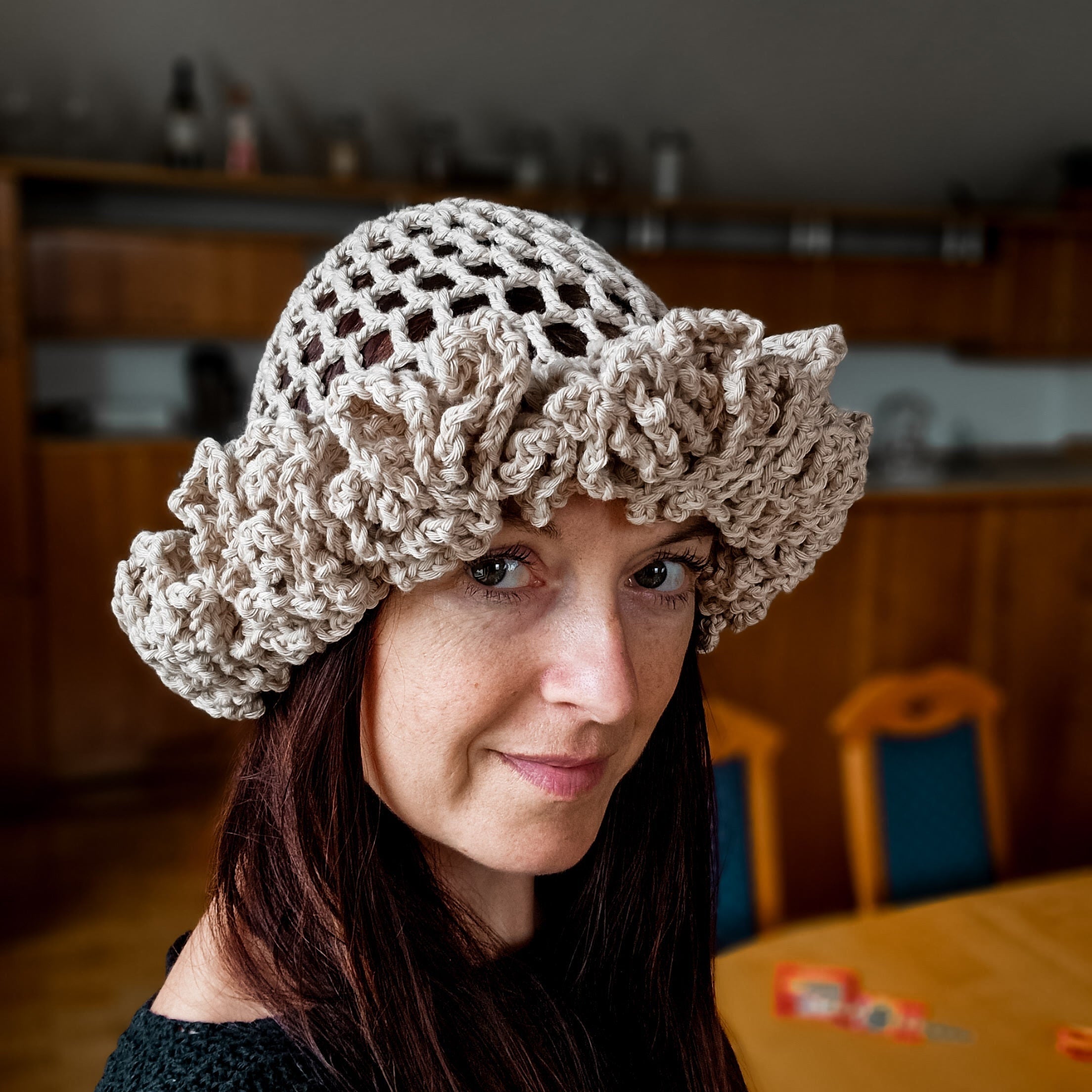 Grand Ruffle Brim Hat | Crochet Pattern by Loops Only