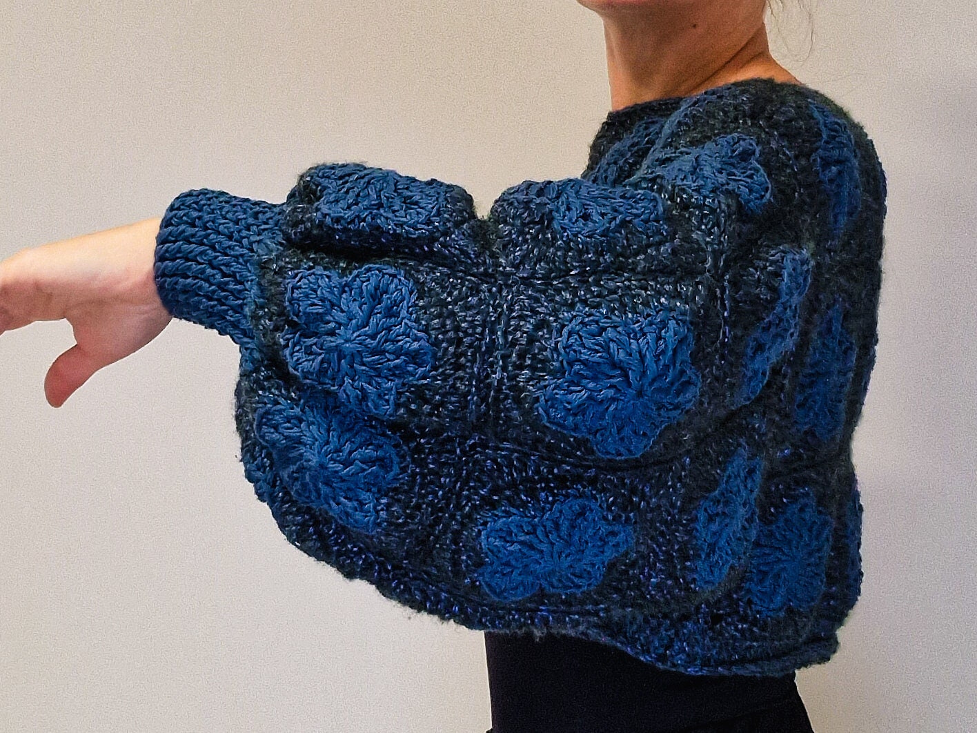 Flower Granny Square Sweater - Loops Only