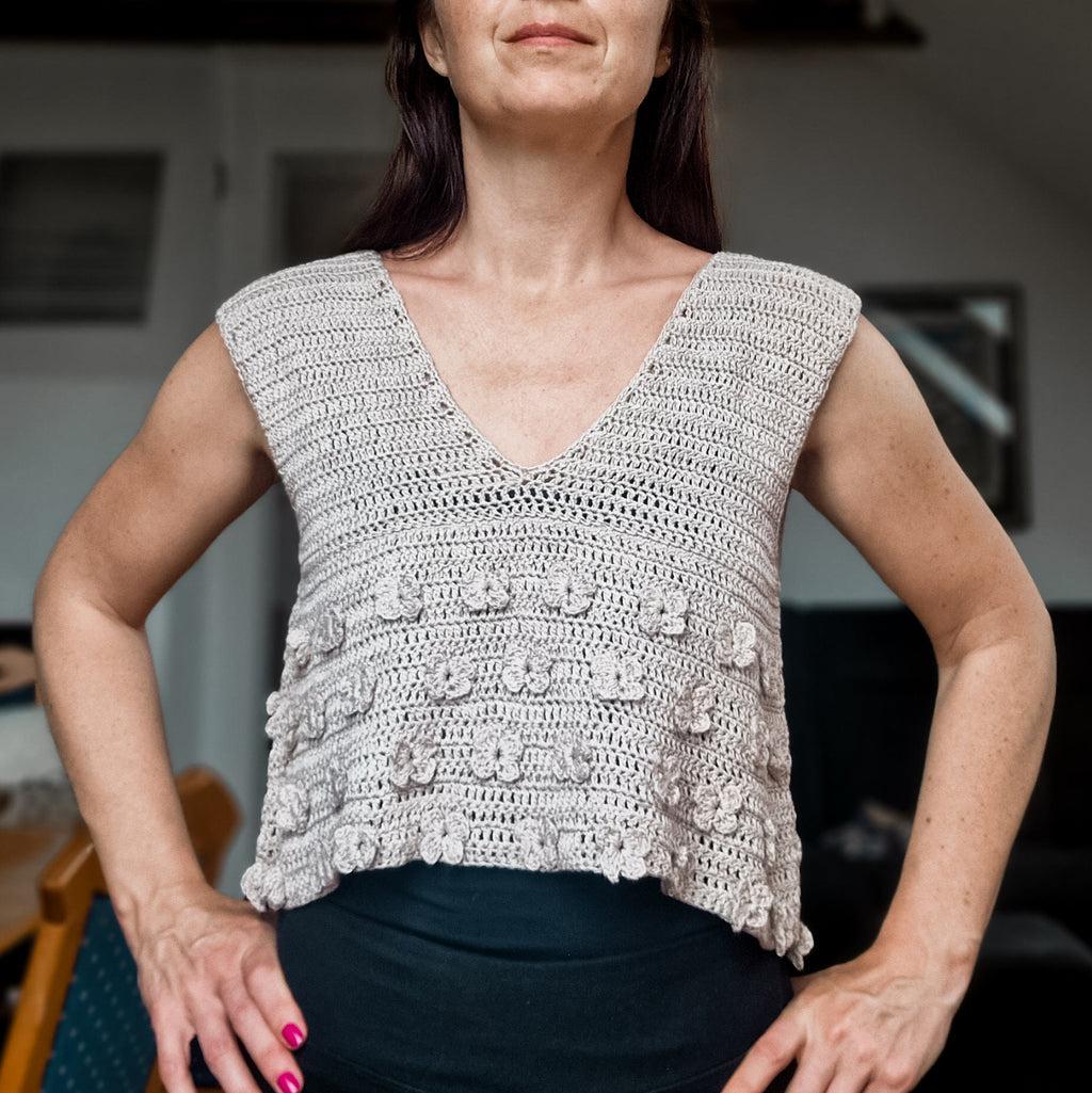 Crochet Loop Top Floral Crop Top | Crochet Pattern by Loops Only