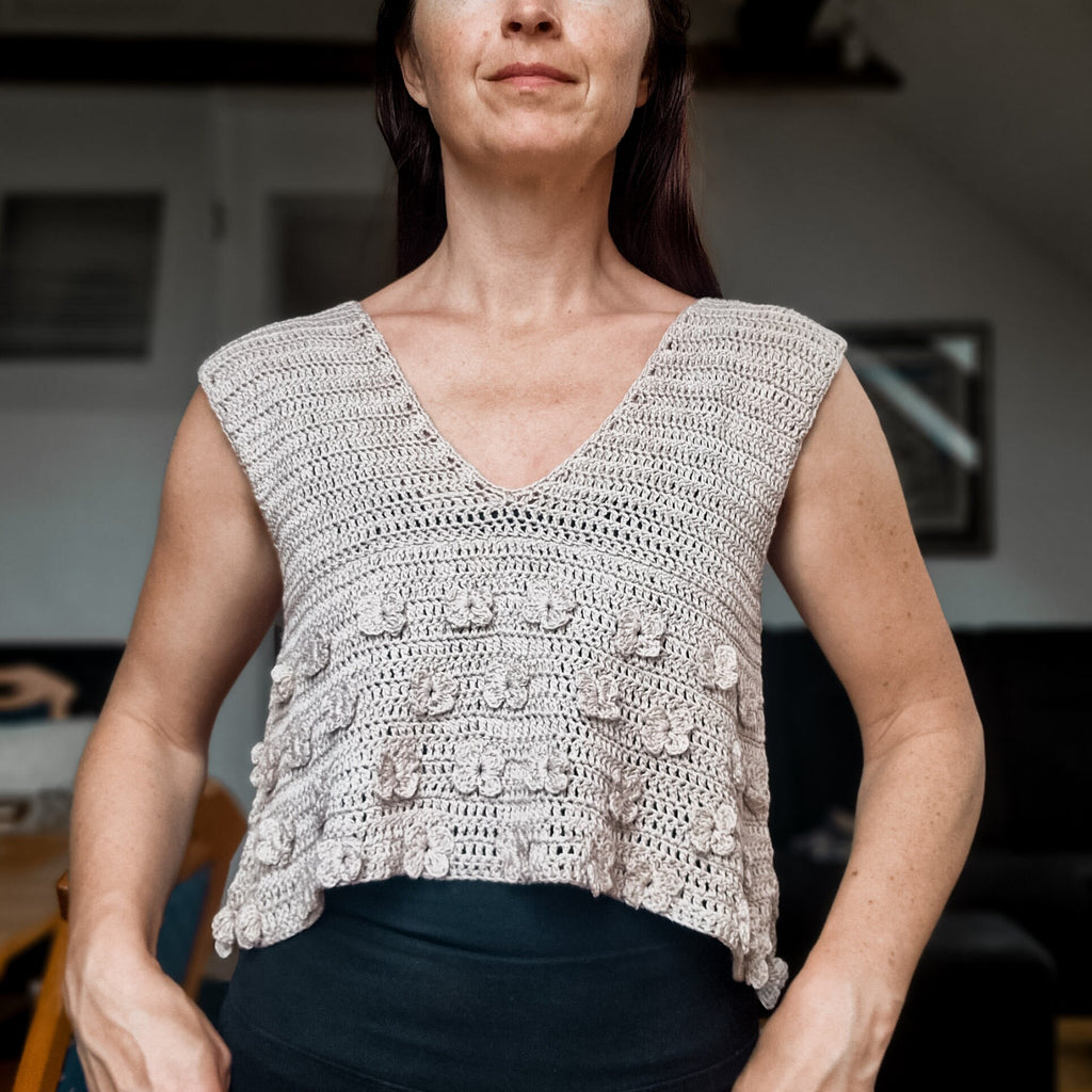 Crochet Loop Top Floral Crop Top | Crochet Pattern by Loops Only