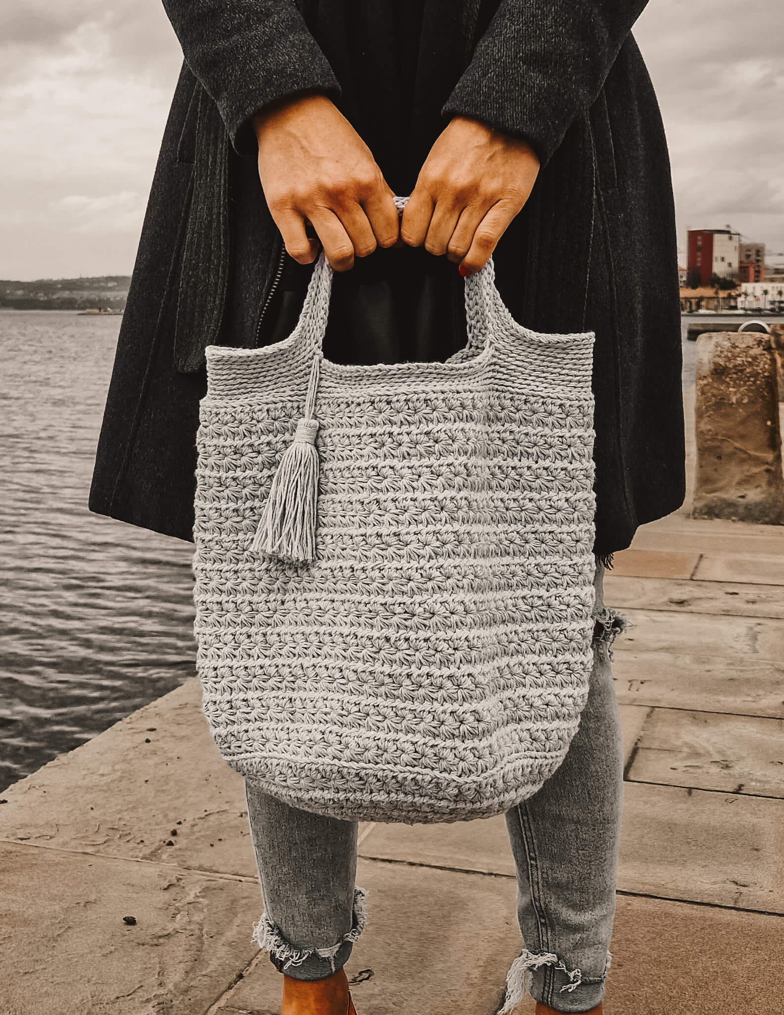 How to Crochet a Star Stitch Bag