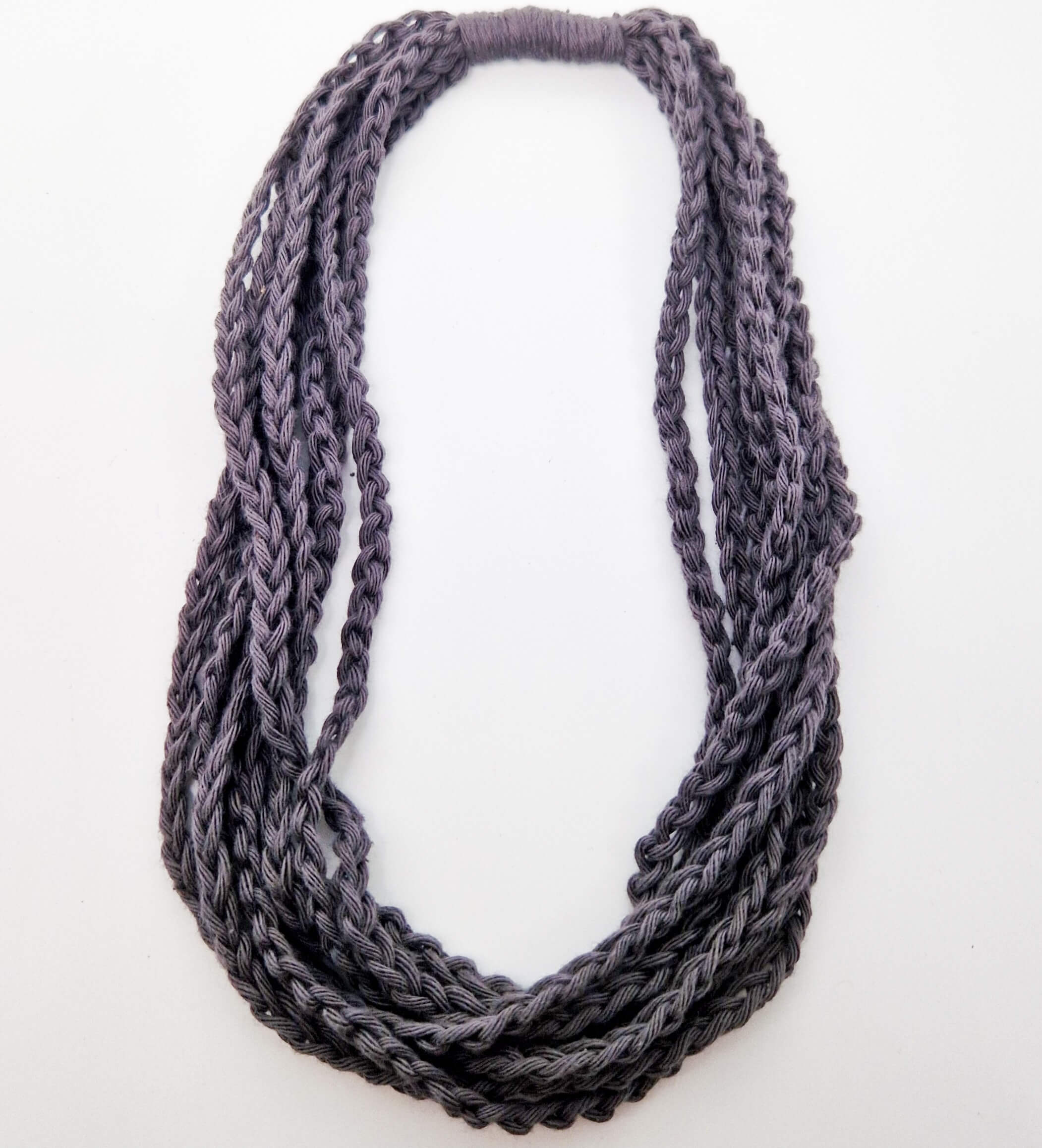 How to Crochet a Chain Stitch Necklace