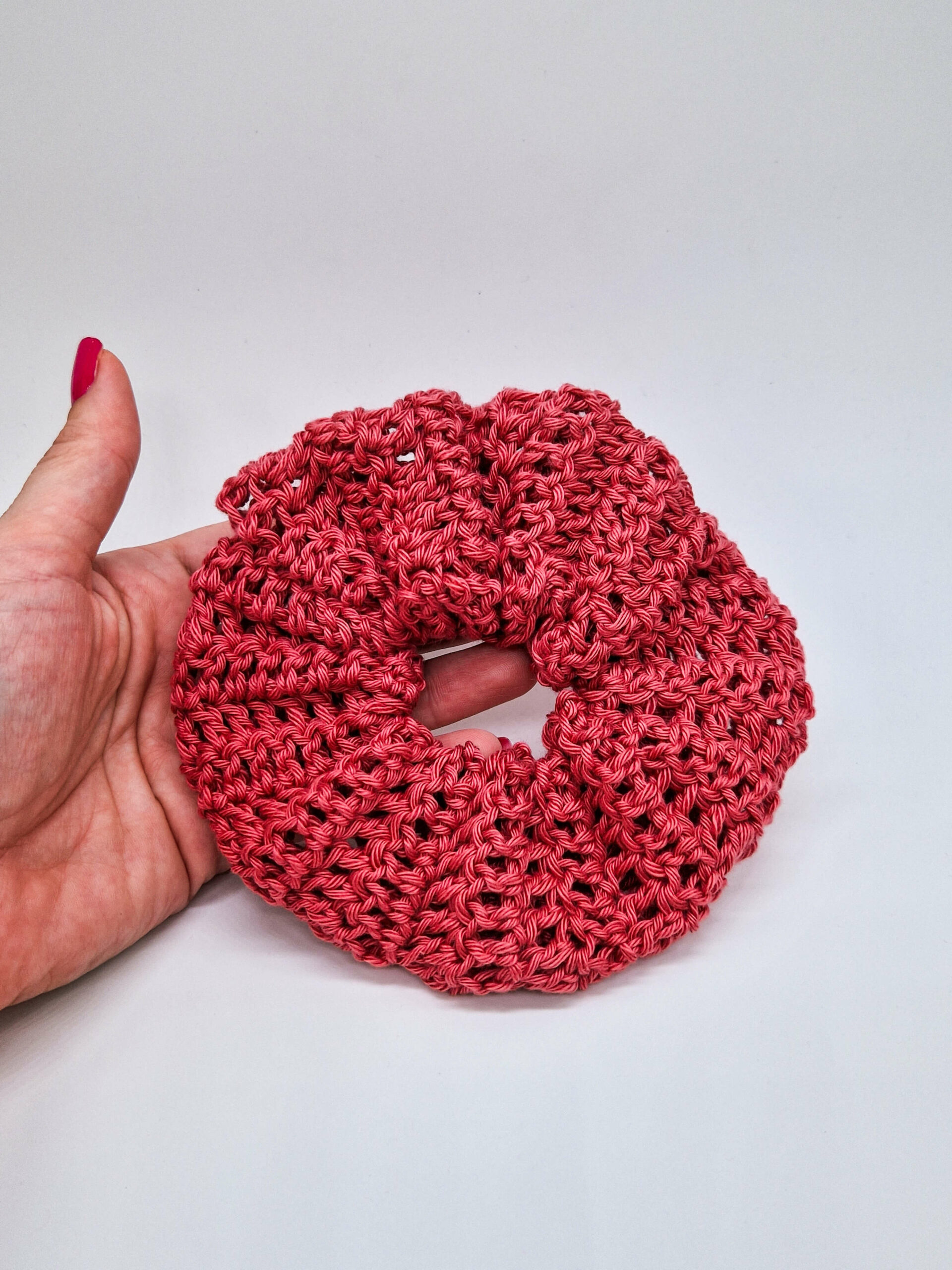 How to crochet a Double Crochet Scrunchie