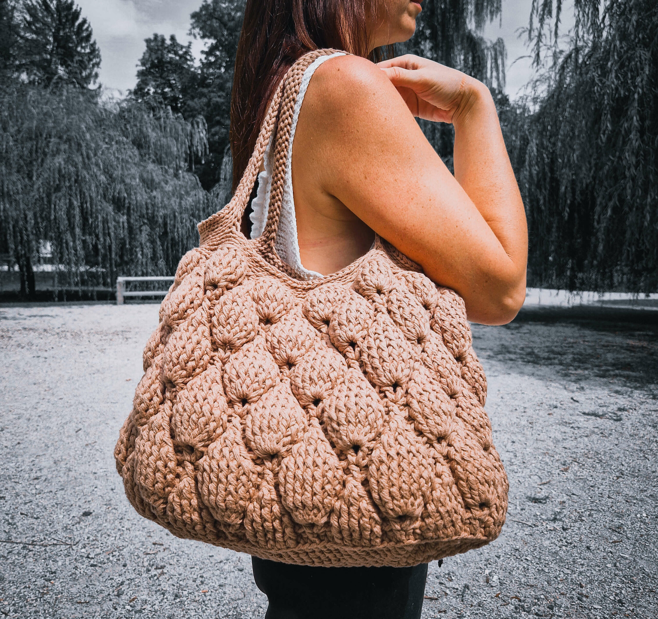 How to Crochet a Figs Handbag